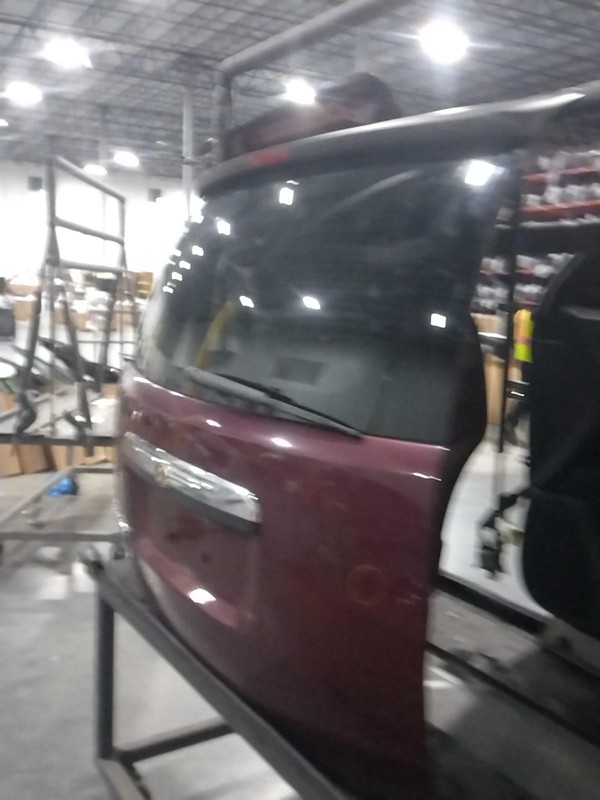 Used Deck Lid fits: 2008 Chrysler Town & country Passenger Van privacy tint glas