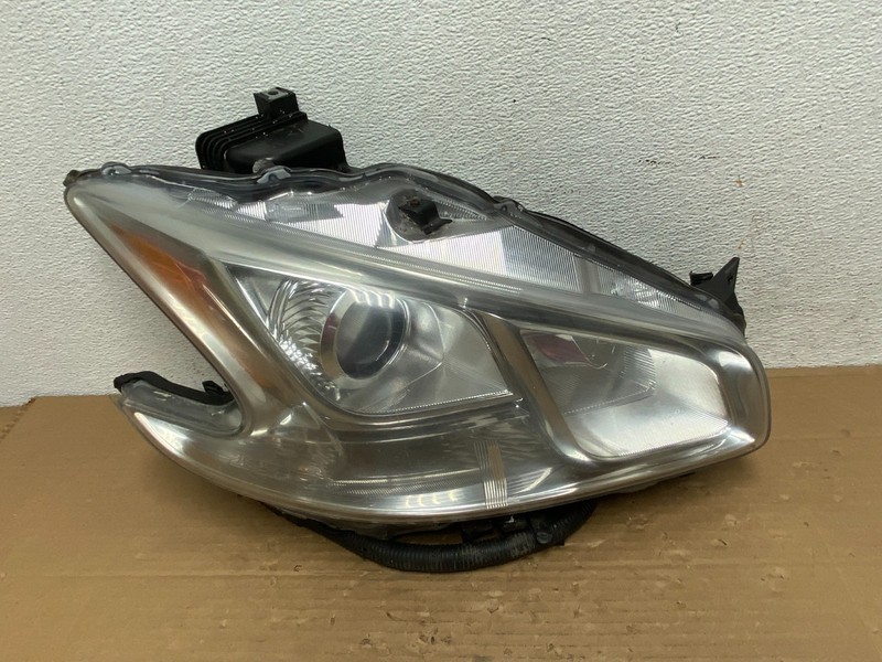 Halogen 2009-2014 Nissan Maxima Right Passenger Headlight AD4254 DW
