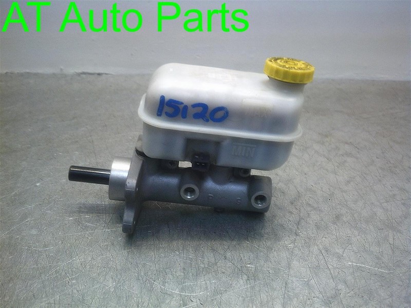 2004 2005 DODGE DURANGO BRAKE BOOSTER MASTER CYLINDER OEM 541-01252