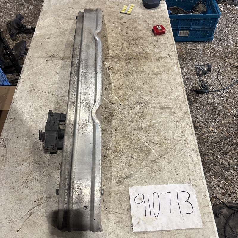 04-08 AUDI B7 A4 S4 SEDAN REAR REINFORCEMENT BAR REBAR OEM
