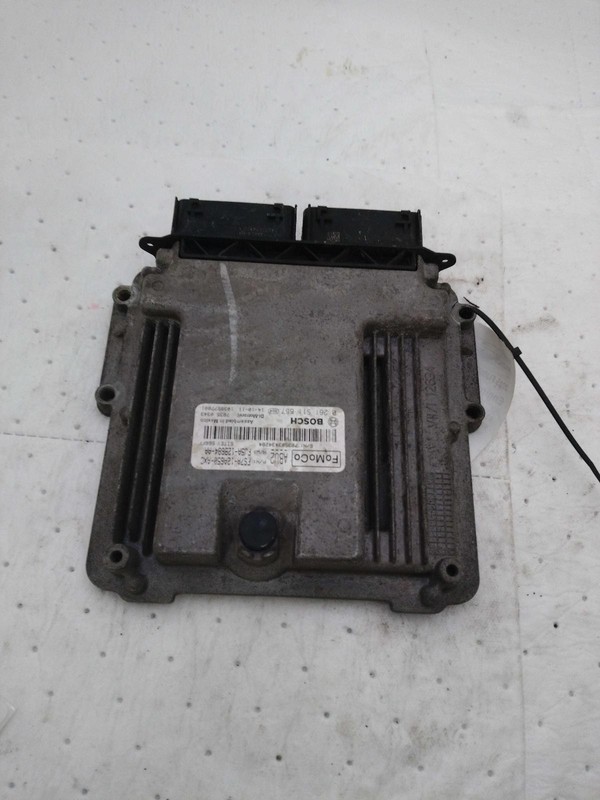 Used Engine Control Module (ECM) fits: 2015 Ford Fusion Electronic Control Modul