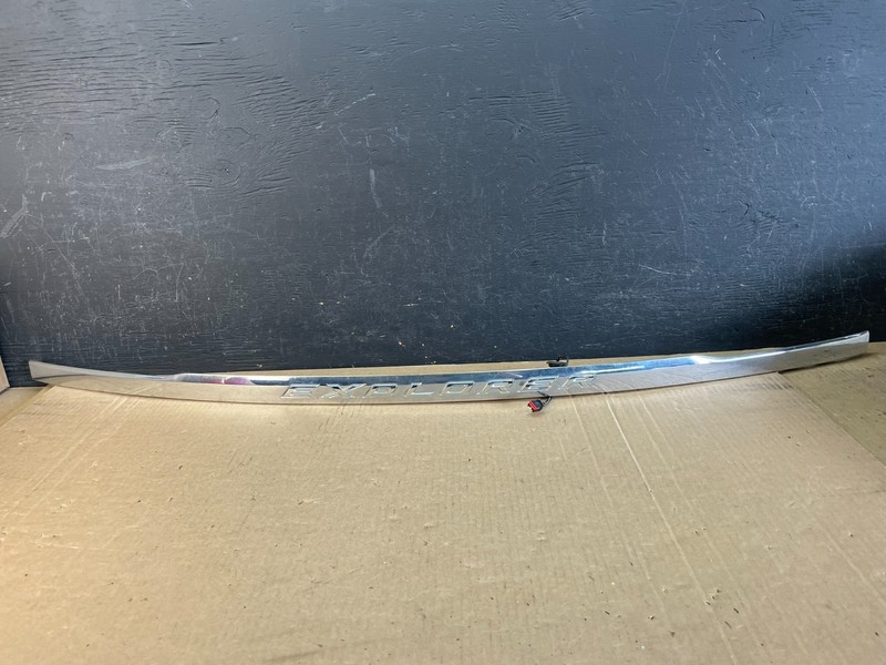 2011-2014 Ford Explorer Rear Tailgate Gate Trim Molding With Camera OE AD0301 DG