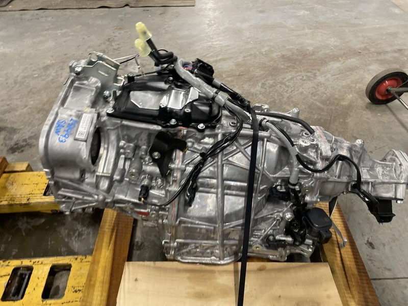 25 SUBARU FORESTER Auto Transmission 3k miles 6 Month Warranty!