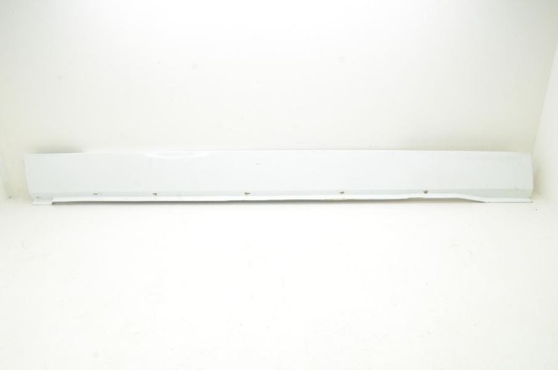 1994-1996 Chevrolet Corvette C4 5.7L Passenger Right Side Rocker Molding