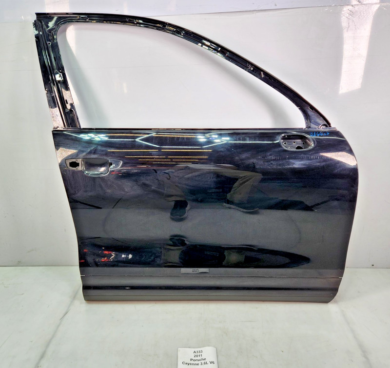 ✅ 11-18 OEM Porsche Cayenne 958 Front Right Passenger Door Shell Panel NOTE*