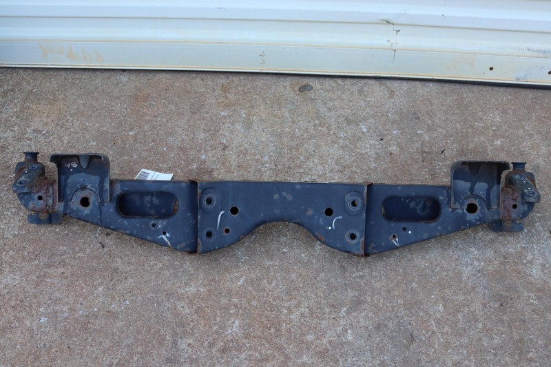 2008-2014 MINI COOPER CLUBMAN 1.6L MT/ REAR SUSPENSION CROSSMEMBER SUBFRAME OEM