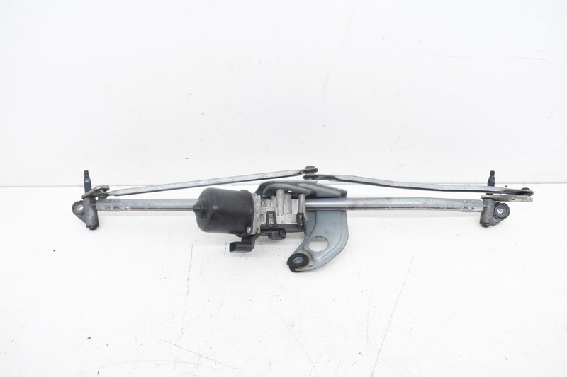 2009 Mini Cooper S R56 Windshield Wiper Motor Linkage OEM KW83