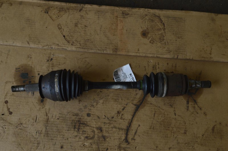 2016-2017 INFINITI QX80 4X4 FRONT LEFT DRIVER SIDE AXLE SHAFT CV U JOINT OEM
