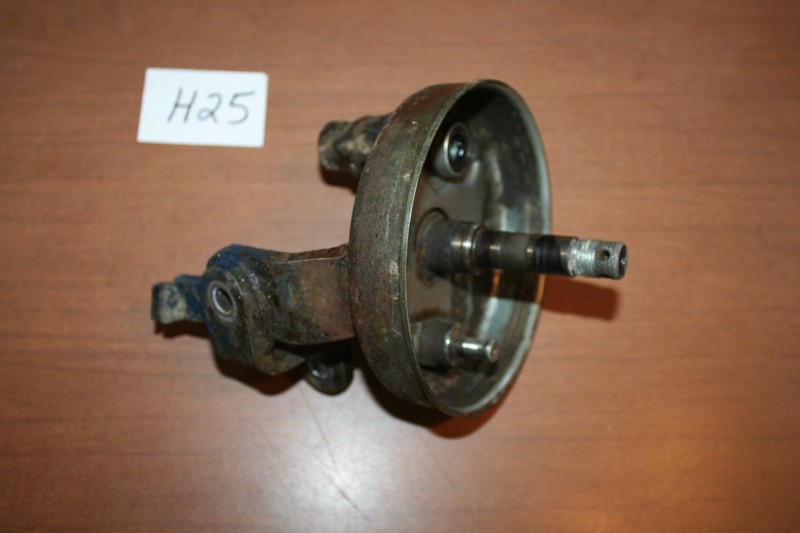 1986 Honda TRX 125 Front Steering Knuckle Spindle Right OEM 86 A