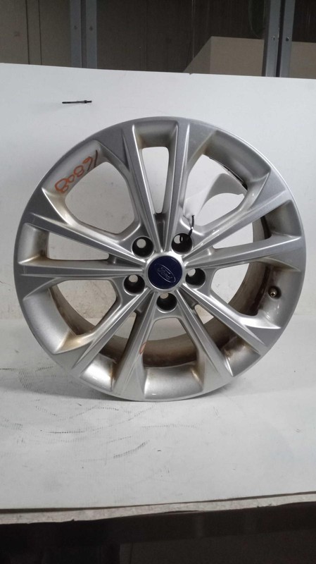2017 Ford Escape 17 OEM Wheel Aluminum White GJ5C1007F3A 7.5 Rim Used