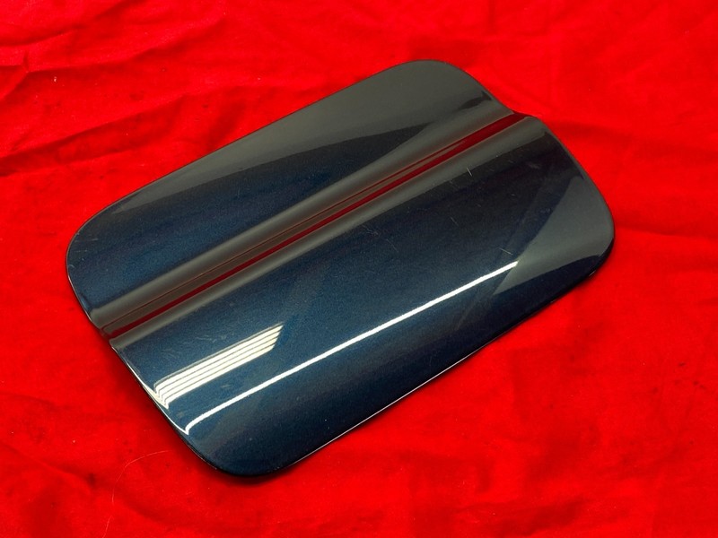 14-20 BMW F32 4 Series Coupe Gas Fuel Tank Carrier Cover Flap-In Lid Blue OEM✅