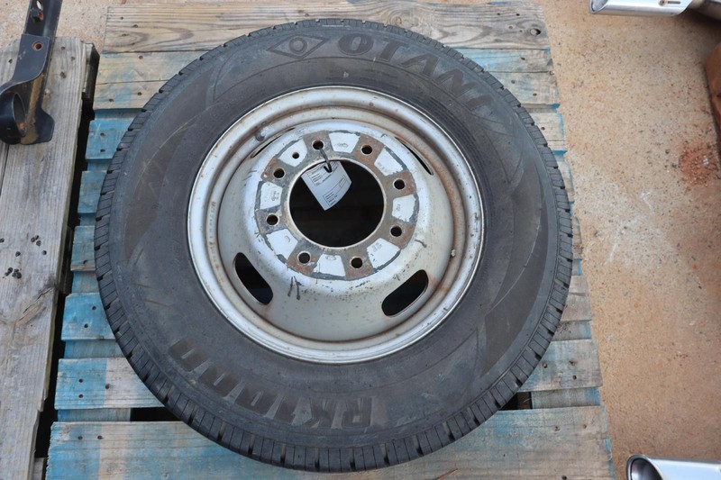 2011-2016 FORD F350 SD WHEEL RIM TIRE OTANI RK1000 245/75 R17 OEM