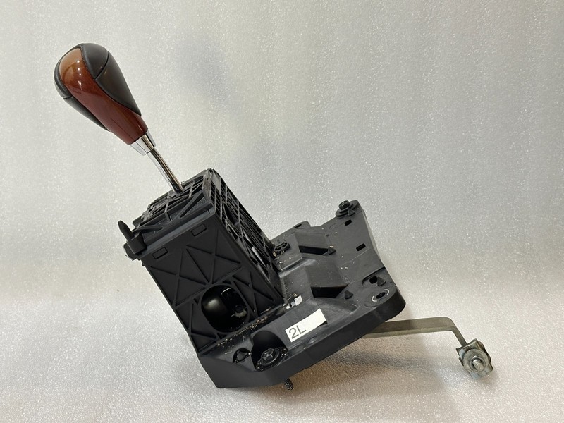 10-12 Lexus Ls460 Xf40 Automatic Transmission Gear Shifter Selector Lever Oem