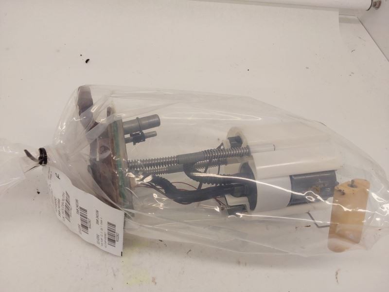 Fuel Pump Assembly Fits 07 ESCALADE 3223627