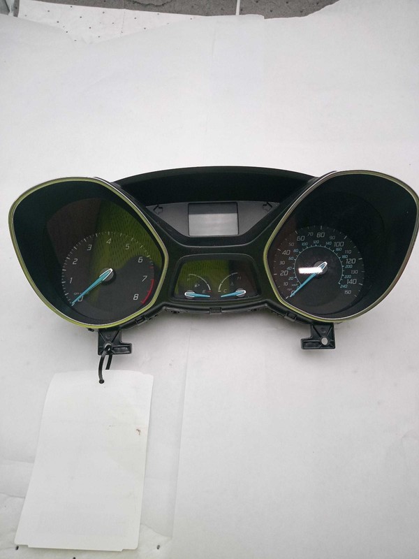 Used Speedometer Gauge fits: 2012 Ford Focus cluster gasoline w/o turbo MPH ID C