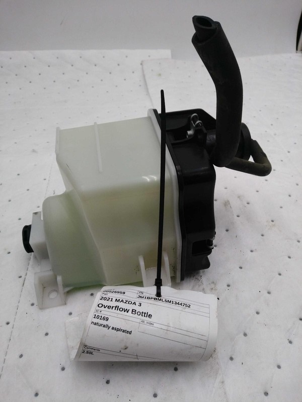 Used Engine Coolant Reservoir fits: 2021 Mazda 3 naturally aspirated Grade A