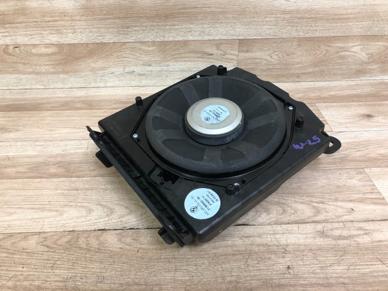 BMW OEM E60 E63 E64 528 535 645 650 FRONT DRIVER SIDE SUBWOOFER SPEAKER 04-10