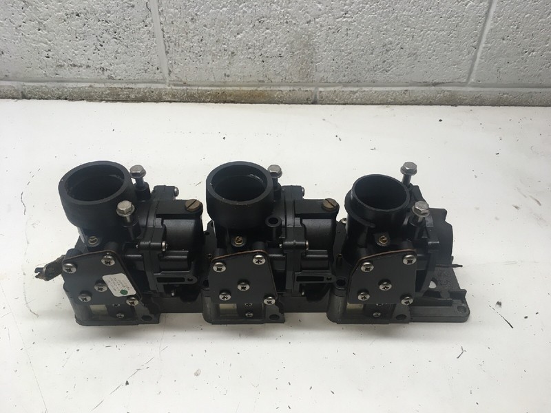 N4Johnson/Evinrude V6 Carb Assembly 5002132