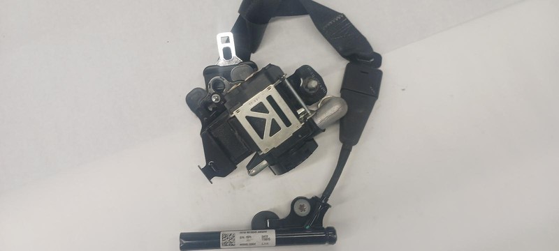 16-'18 LINCOLN MKX Front driver Seat Belt retractor black OEM