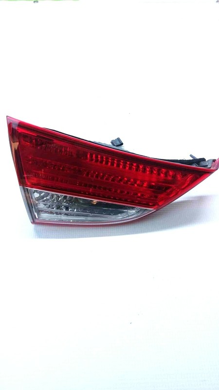 2013 hyundai elantra sdn lh driver lid mounted tail light assembly oem 924033Y