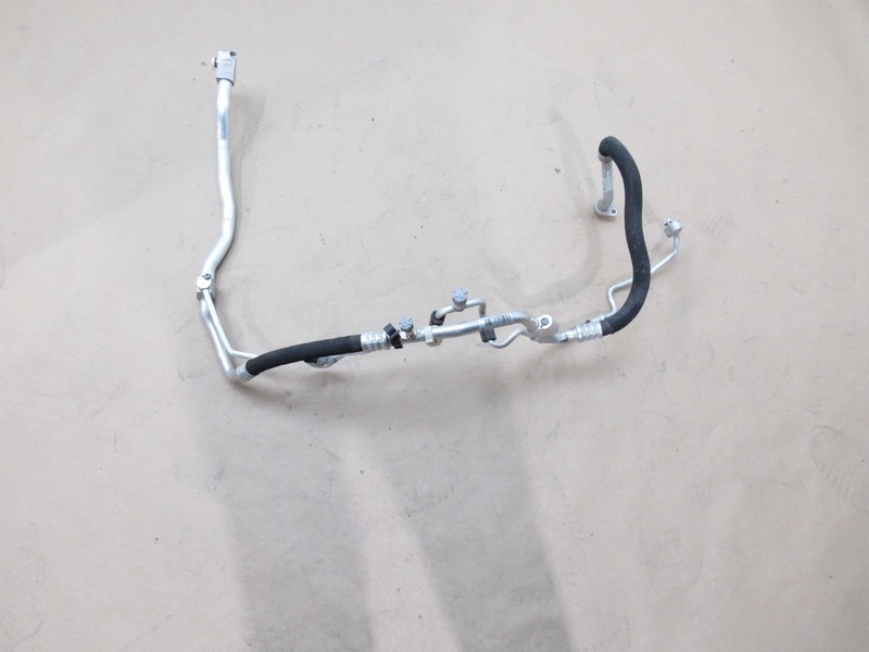 BMW M235i F44 2023 HVAC AC A/C Air Conditioning Hose Pipe Line Tube 20-25 *