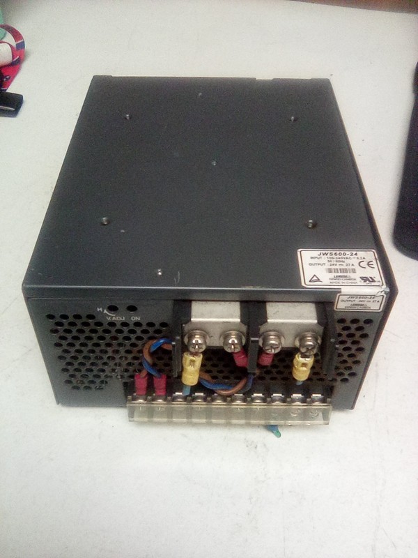 Lambda JWS600-24 24V DC 100-240VAC
