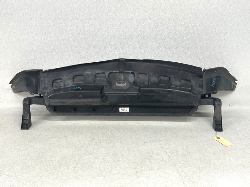 ⭐24-25 BUICK ENVISTA 1.2L RADIATOR SUPPORT UPPER AIR BAFFLE COVER OEM LOT2674
