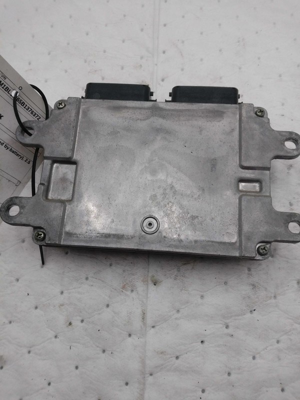 2011 MAZDA 3 Engine Control Module ECM OEM L5E818881 52K Miles Grey