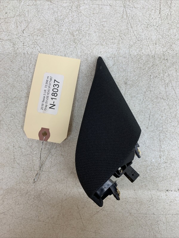 ⚡️2018 Tesla Model 3 Right Passenger Door Tweeter Speaker 1095686-00-E 18037 B9
