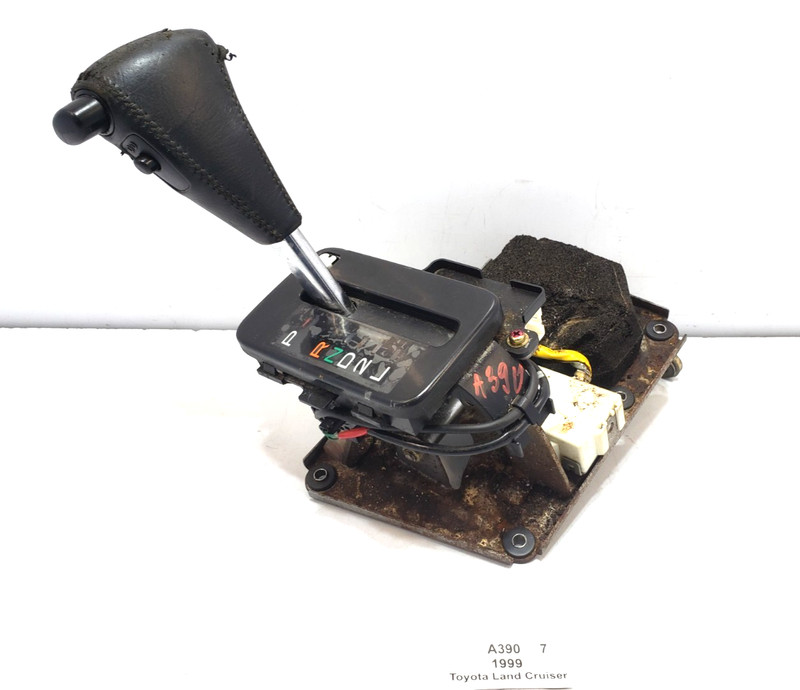 ✅98-02 OEM Toyota Land Cruiser J100 Automatic Transmission Floor Shifter W/ Knob
