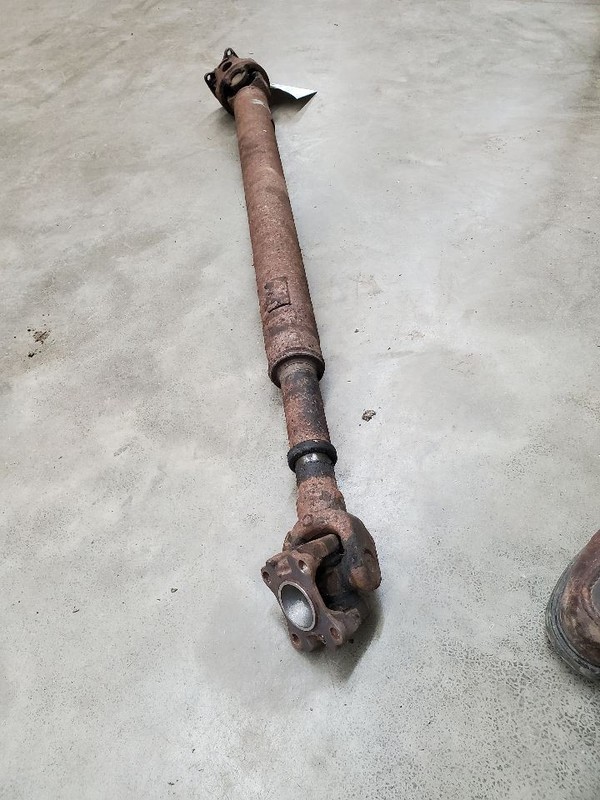 Rear Drive Shaft 4WD 4 Cylinder Manual Transmission Fits 96-00 4 RUNNER 288429