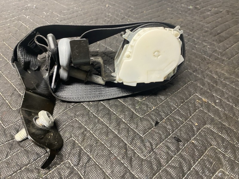11-16 Ford F-250 Rear Seat Belt Retractor Left Side Black OEM