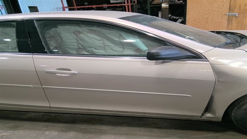 Passenger Right Front Door Laminated Glass Fits 13-14 MALIBU 3527277