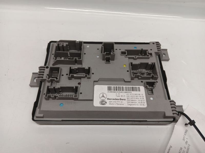 17-18 Mercedes E300 Rear SAM Module Control Unit Signal Activation 2139009212