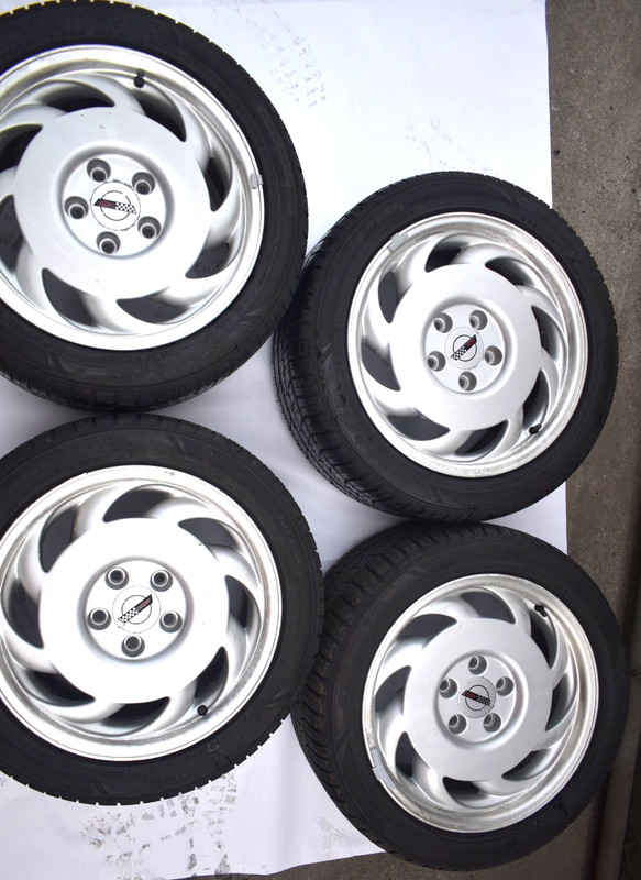 1991-1992 CORVETTE C4 WHEELS 17x9.5 SET OEM ORIGINALS 5X4.75/5X120.65