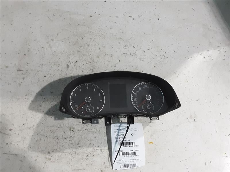 Speedometer Cluster MPH ID 561920960D Fits 15-19 PASSAT 2482859