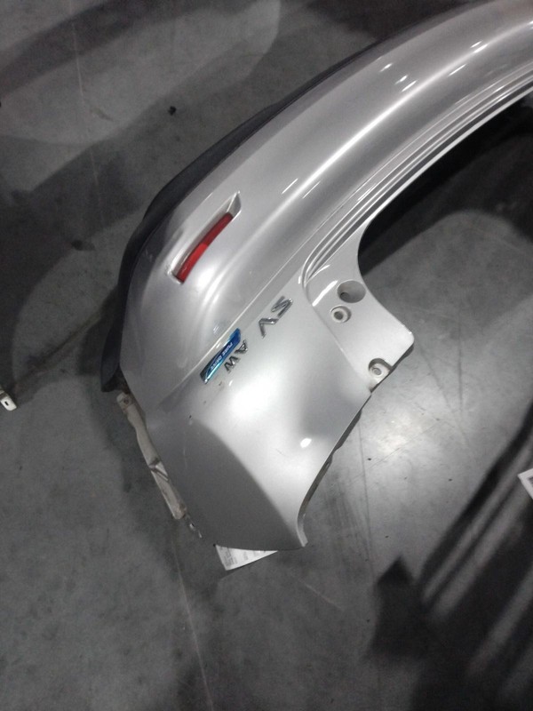 2012 Nissan Juke Bumper Assembly OEM Silver 4DR SUV 148K Miles - Used
