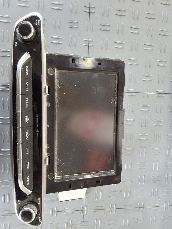 2017-2019 Hyundai IONIQ Radio Display w/Receiver w/o Navigation VIN C 8th Digit