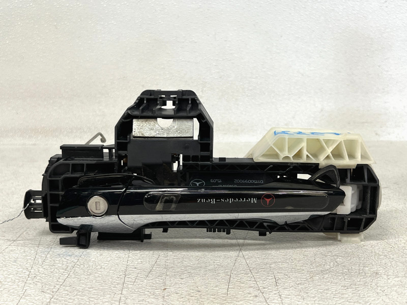 ⭐2014-2019 MERCEDES CLA250 FRONT LEFT DRIVER EXTERIOR DOOR HANDLE OEM LOT2739