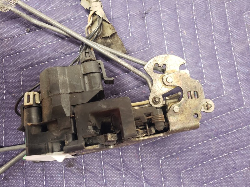 1995GMC S15 Jimmy Power Door Latch Lock Actuator Drivers Rear OEM