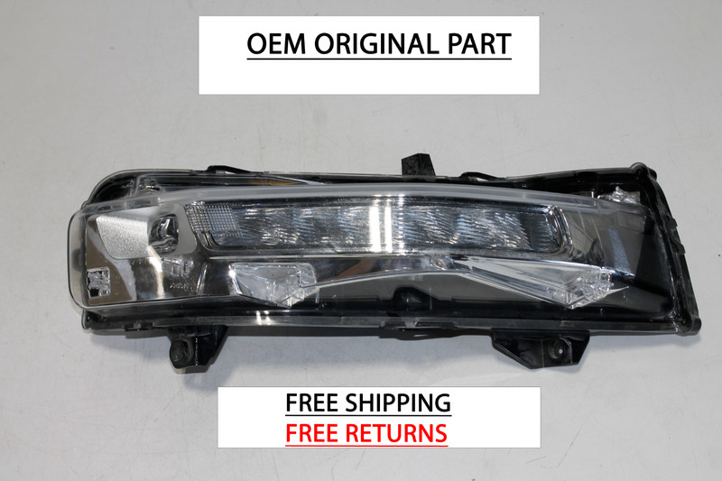 2020-2024 FORD MUSTANG RIGHT PASSENGER SIDE LED FOG LIGHT OEM