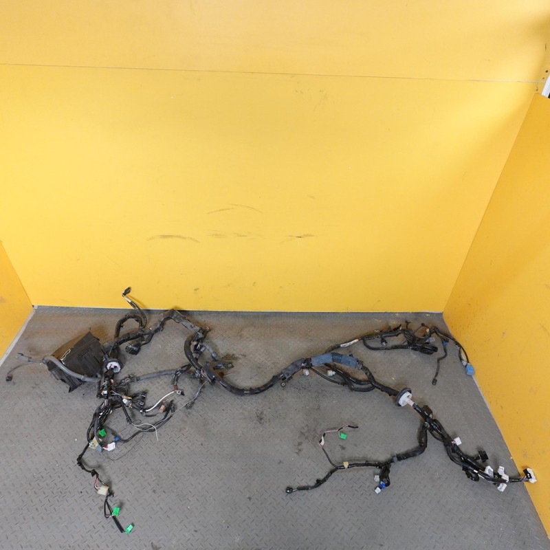 2022-2025 SUBARU BRZ ENGINE ROOM WIRE WIRING HARNESS W/ FUSE BOX OEM 81402CC051