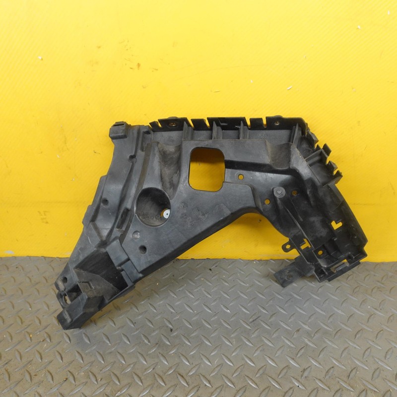 2019-2022 VOLVO XC40 REAR BUMPER LEFT SIDE MOUNT SUPPORT BRACKET OEM 32227484