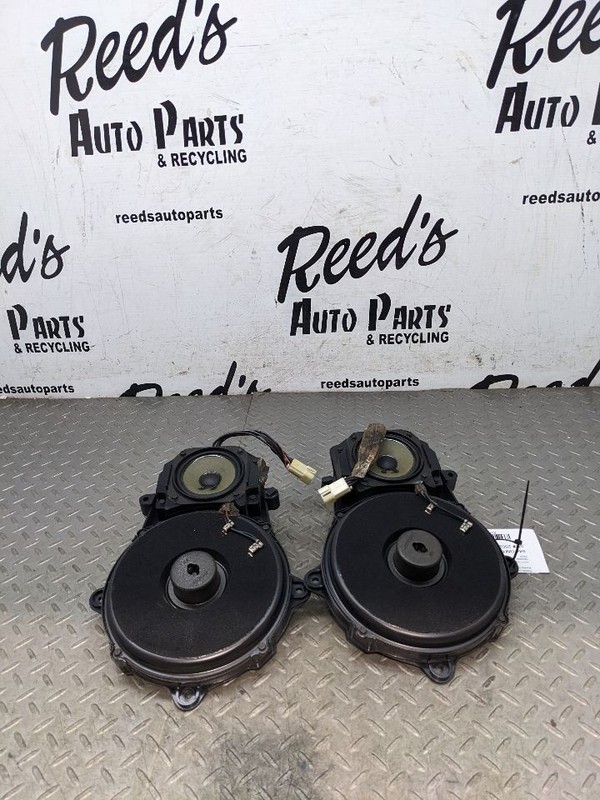 97-04 Corvette C5 Bose Door Speakers Woofers Pair Oem1183961