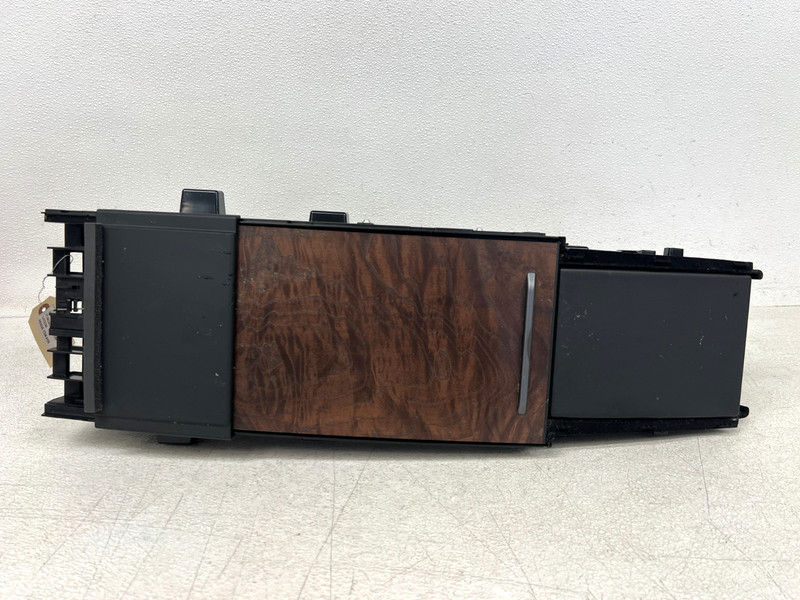 ⭐2016-2020 TESLA MODEL X FRONT CENTER CONSOLE STORAGE TRAY ASSEMBLY OEM LOT2740
