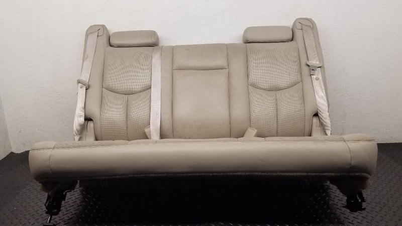 2003-2006 Cadillac Escalade ESV 3rd Row Seat Assembly Leather Biege OEM