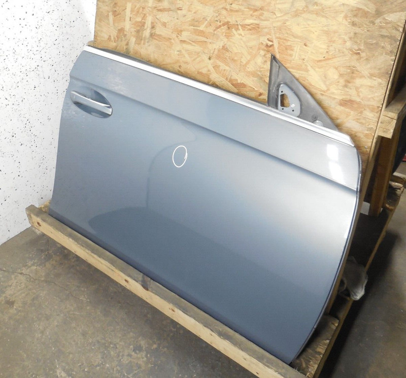 2006 06 Mercedes Benz CLS500 Front Door Assembly Passenger Right RH OEM 747