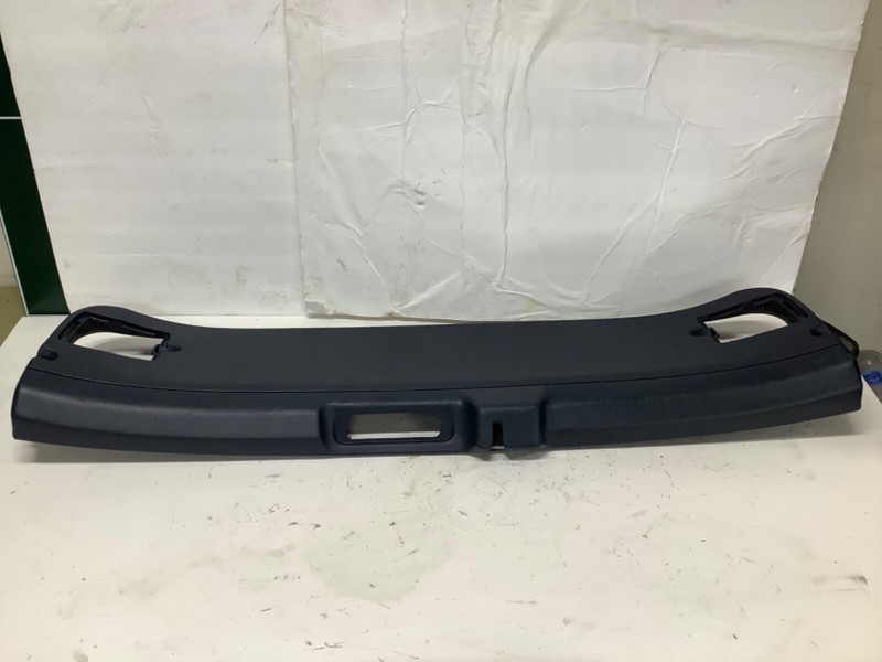 92-95 Honda Civic Hatchback TAILGATE LOWER COVER LID BLUE84440-SR3-0000 OEM