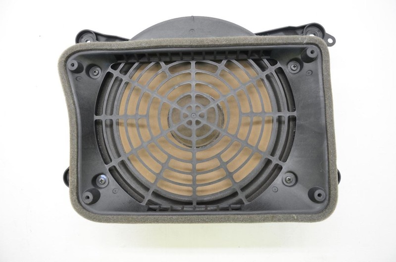 16-18 Audi A6 Rear Parcel Shelf Subwoofer 4G5035412