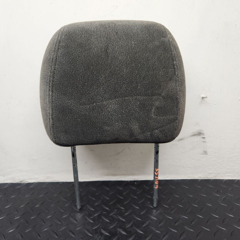03-06 Chevrolet Suburban Front Seat Headrest Cloth Black OEM 88940263